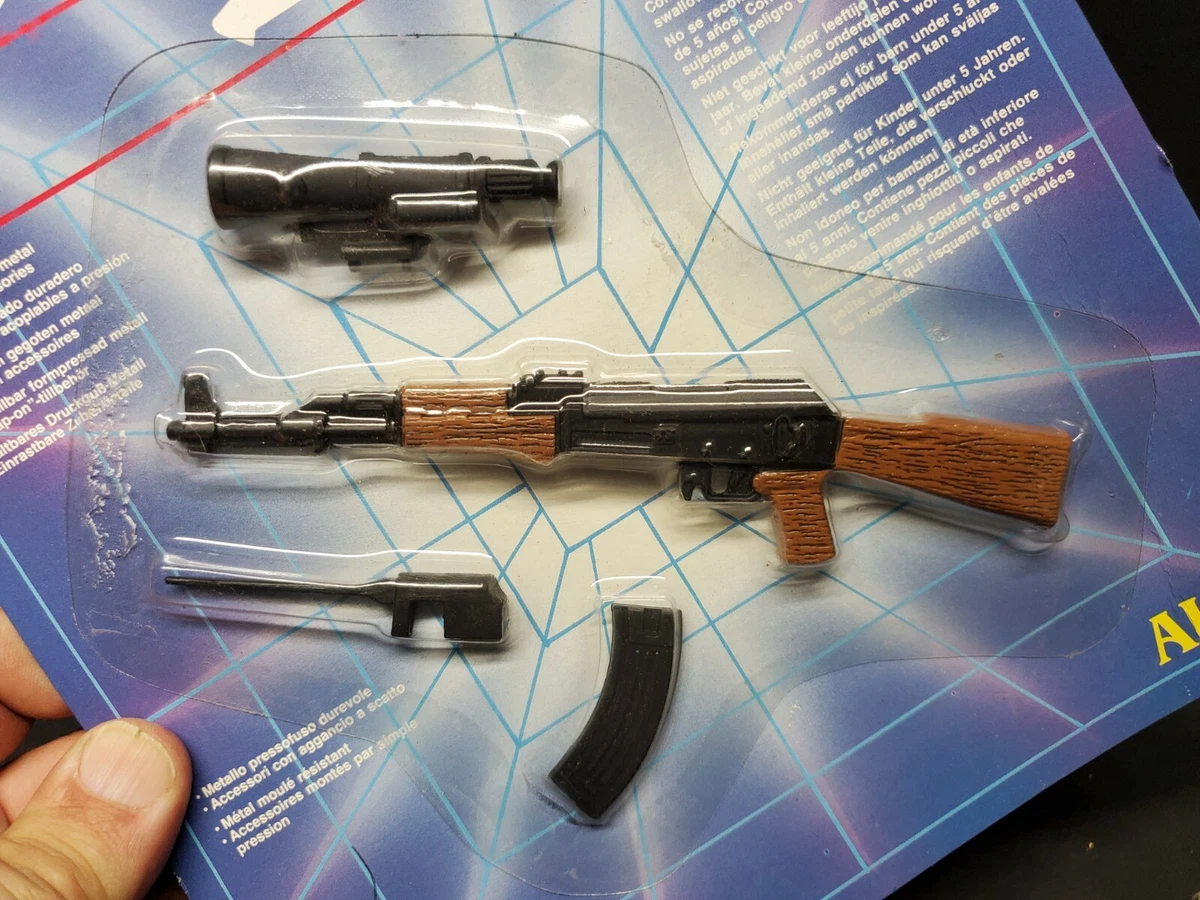 NEW Vintage 1989 Ertl Force One Die Cast Metal AK 47 with Snap on