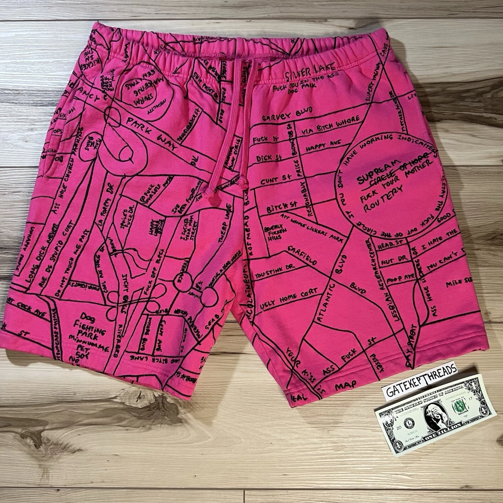 Short de survêtement Supreme Gonz rues brodées rose magenta homme grand