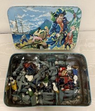 Antique Treasure Chest Adventure Tin With Toy Arabian Military Figurines As Is
