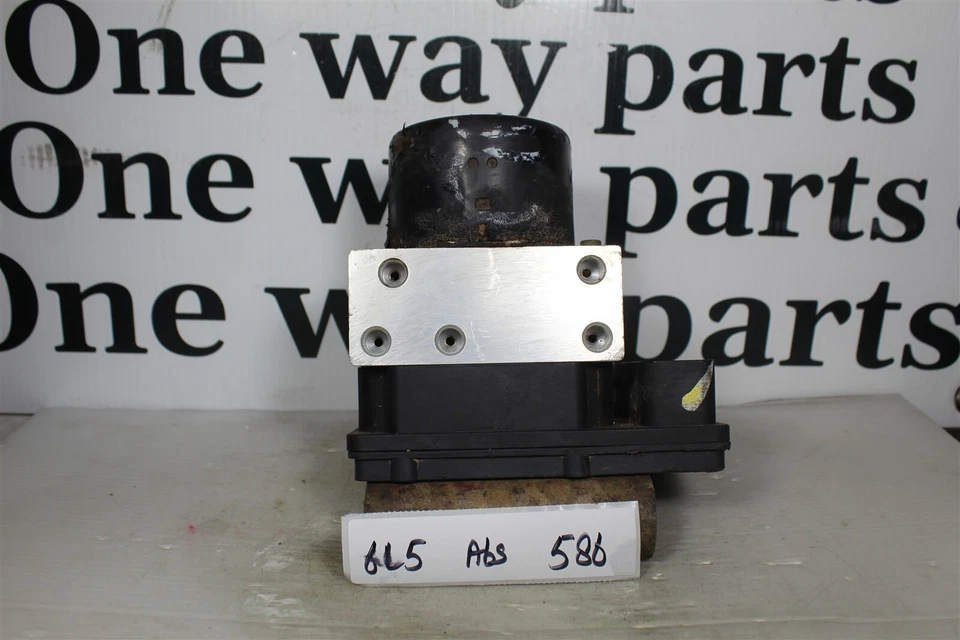 25092501083 Bomba de freno antibloqueo Ford Mercury Mariner 10-12 ABS 6L5 586 Foto 2 de 4