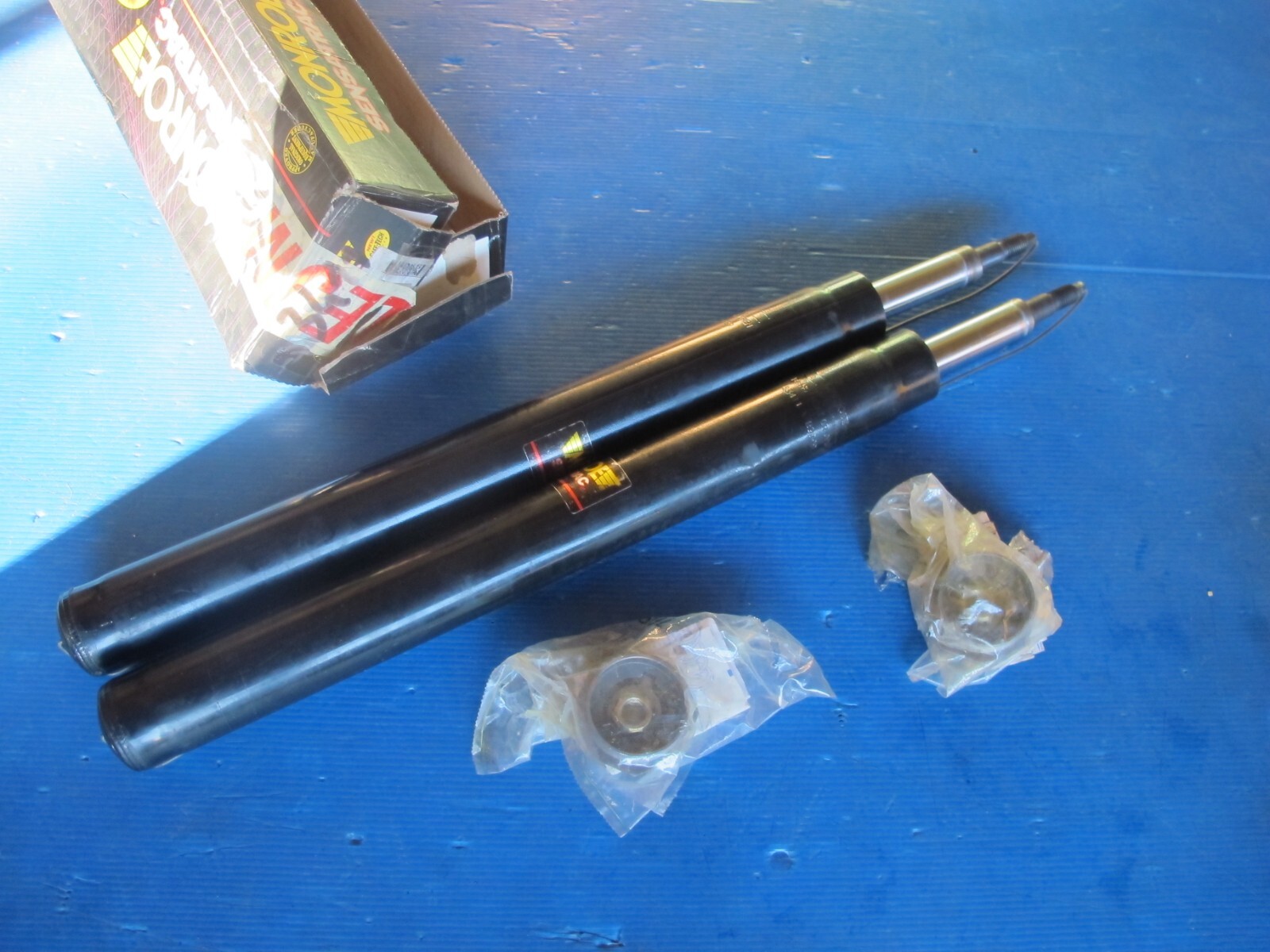 Amortisseurs Monroe Sensatrac avant pour BMW E30 et Z1