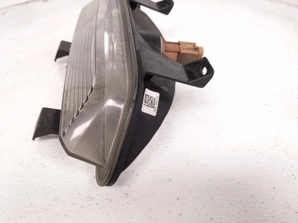 Luz/lâmpada de para-choque inferior traseira Ford Mustang 2015-2020 - Fr3z-15500-A - Imagem 4 de 4