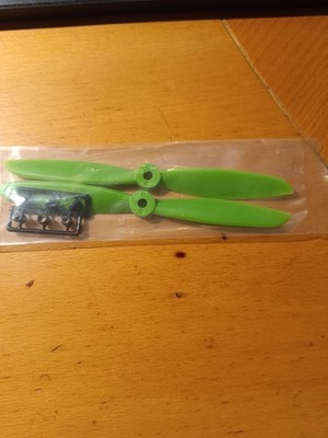 Gemfan 2x 6x4'' Propeller, Grün, 1xL/1xR