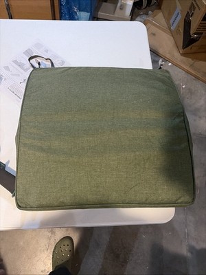 Classic Accessories Montlake Water-Resistant 21 x 21 x 5 Inch Square Green