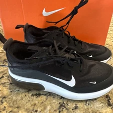 Nike Air Dia Black White Sneakers Air Max CI3898 001 - Women’s Size 5.5/6.5