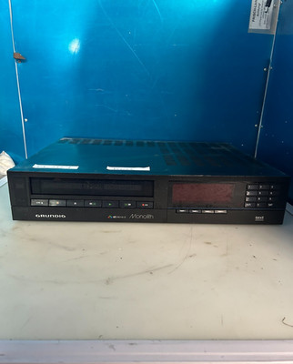 Grundig VS 540 VPS Videorekorder defekt/Ersatzteilspender (V1 1131)