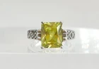 Peridot Emerald Cut Gemstone Sterling Silver 925 Vintage Ring - sz 7