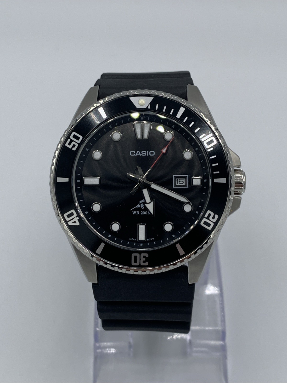 Casio MDV-106 Marlin Watch 44mm Case Black Dial Band New Battery