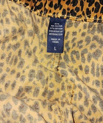Chaps Leopard Animal Print Button Up Pajama Top & Pants Silk Feel Pajama Set - Picture 4 of 7