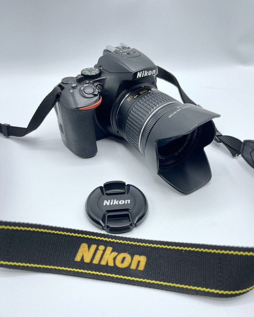 Nikon D5600 Digital SLR Camera 18-55mm - Black/ Battery /charger