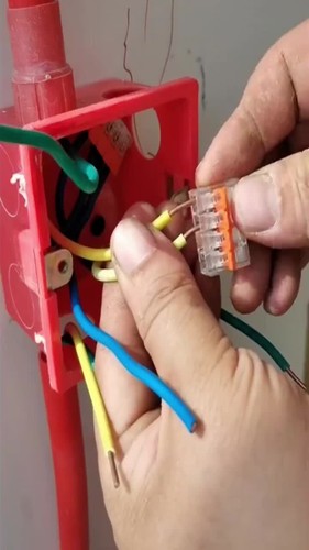 10-75pcs Universal Type Quick Plug-in Terminals,Electrical Equipment Connectors - Video 1 of 1