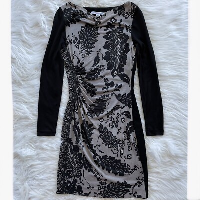 NWOT Women's Size Diane Von Furstenberg Black Faux Lace