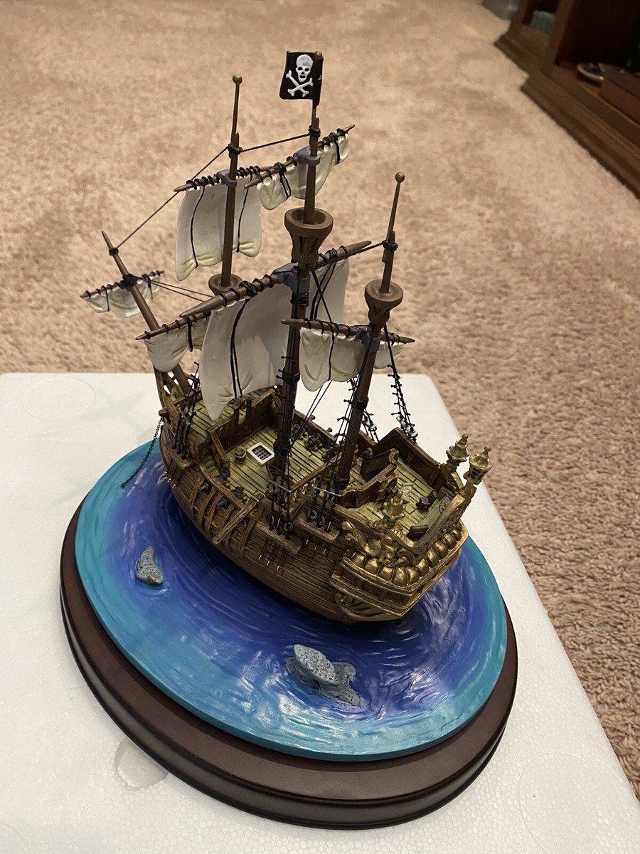 Disney - キャッキャッ WDCC Peter Pan Captain Hook's Ship Jolly Roger Enchanted