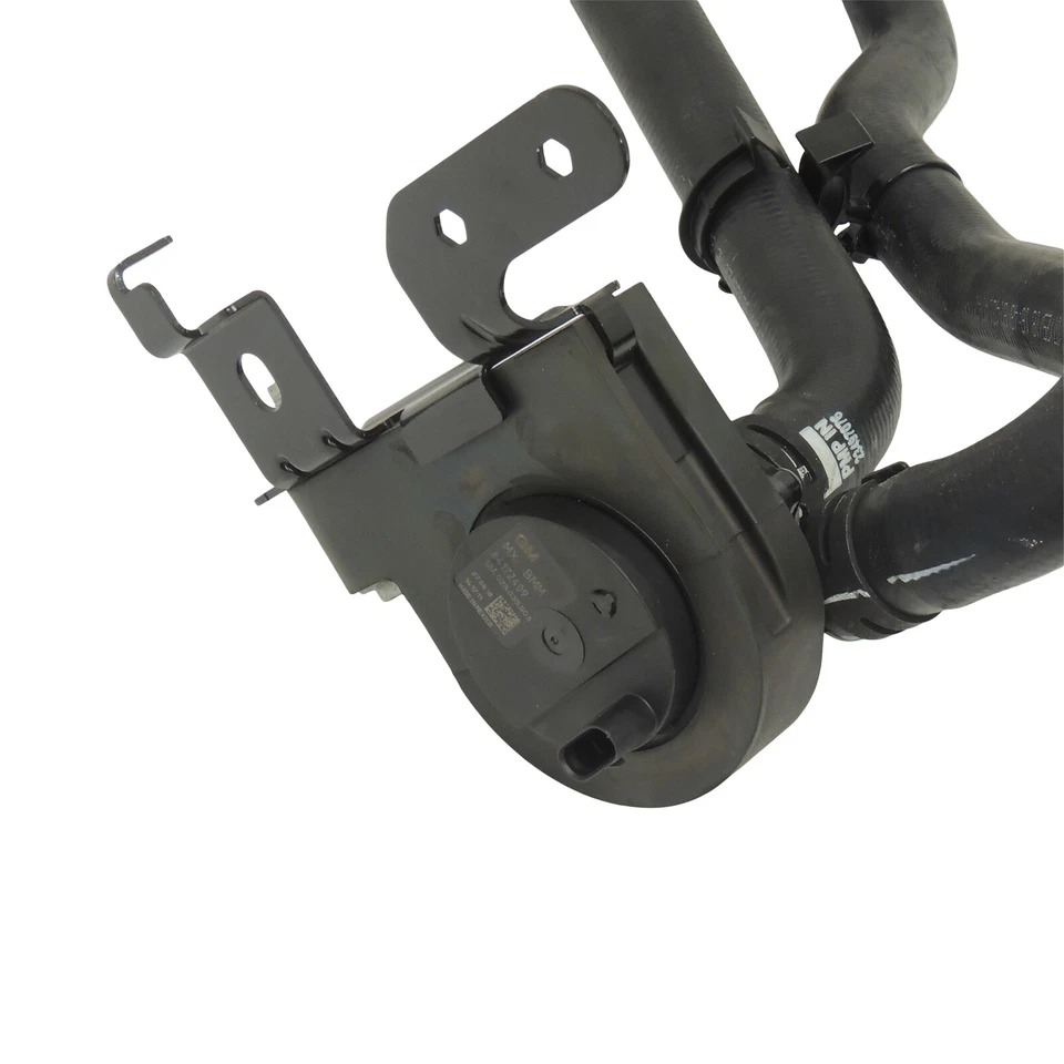 Nueva bomba de agua auxiliar OEM GM con manguera 2016-22 Chevy Malibu 1,5 L 13592749 Foto 2 de 4