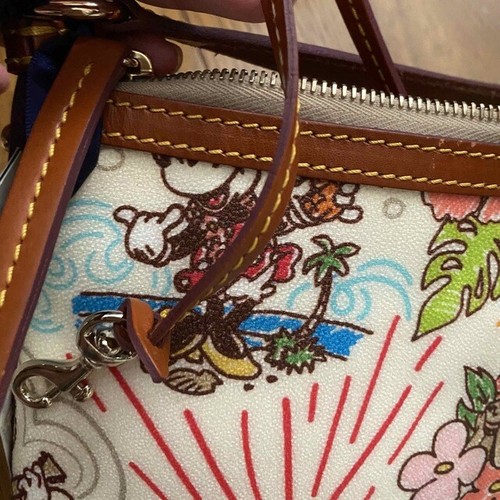 Dooney And Bourke Mickey Collaboration Disney Aulani Limited Vhtf Hawaii Women L - Picture 7 of 7
