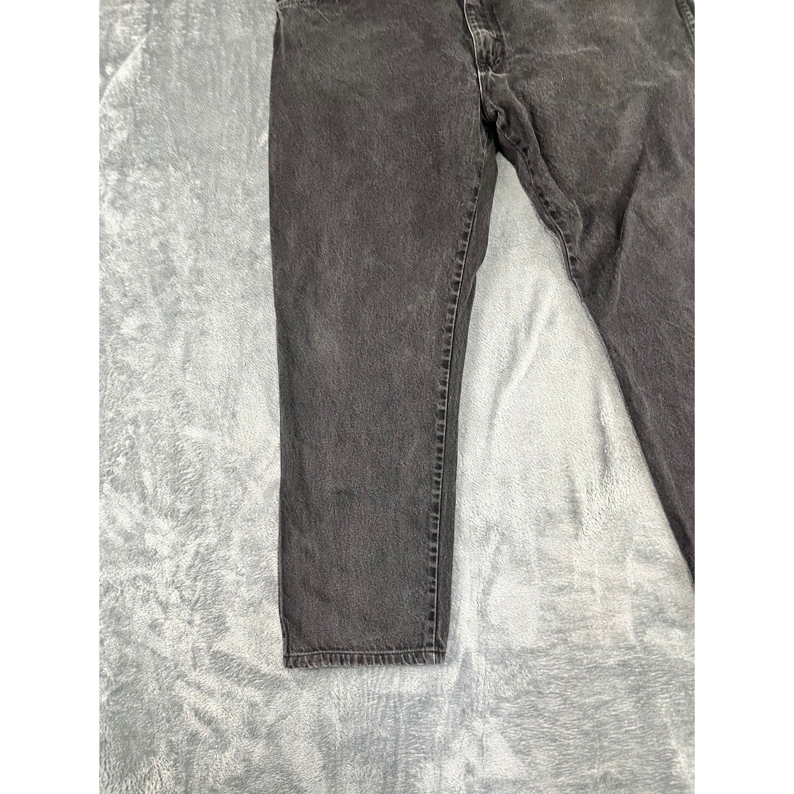 men's Wrangler authentic size 38 length 27 black jeans excellent condition 