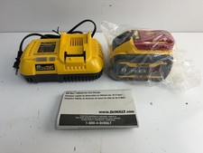 DEWALT FLEXVOLT 20V/60V MAX Lithium-Ion 9.0Ah Battery and Charger Kit DCB609C