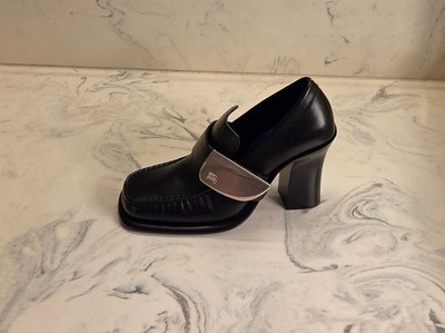 New! Burberry 'London Shield' Heeled Loafer Black Womens 7 US 37 Eur. MSRP $1250