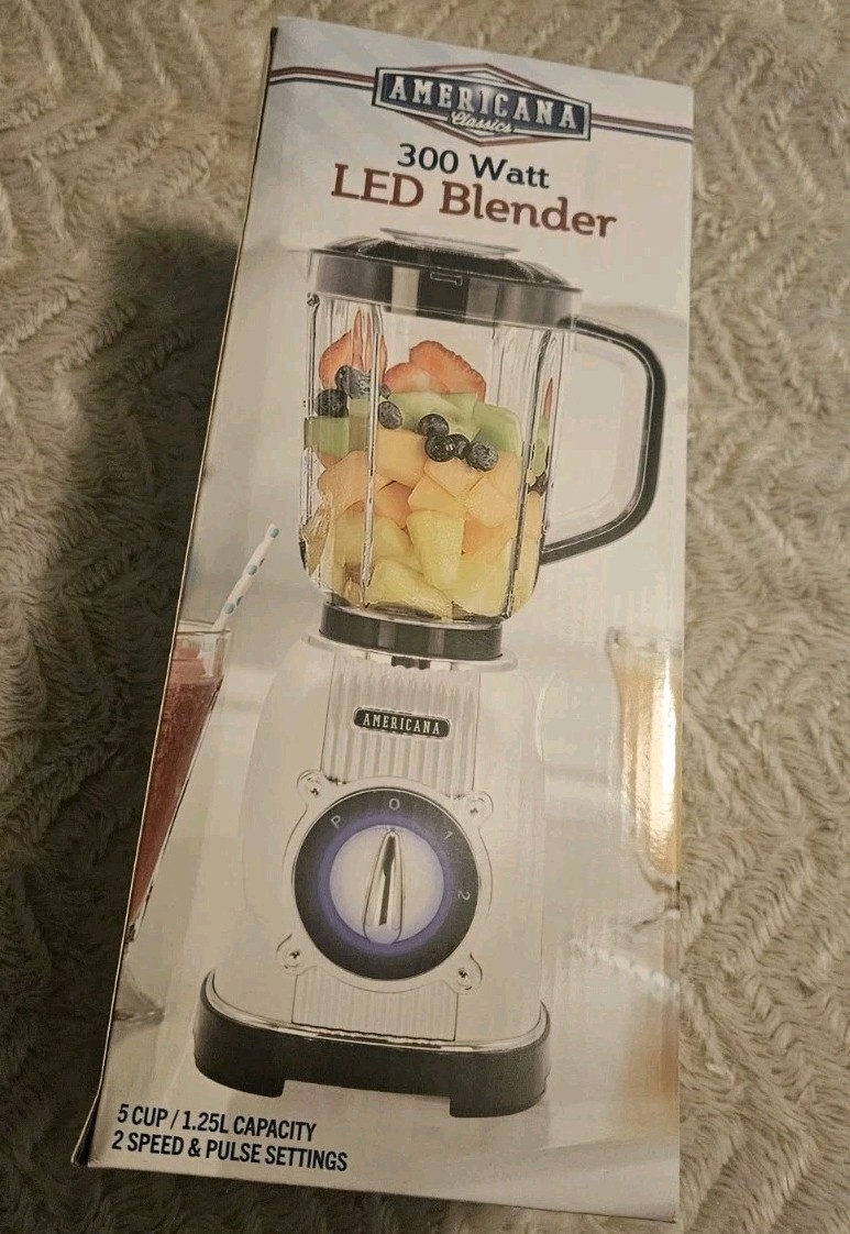 LED Blender, NEW in Box, 300 Watt, Americana