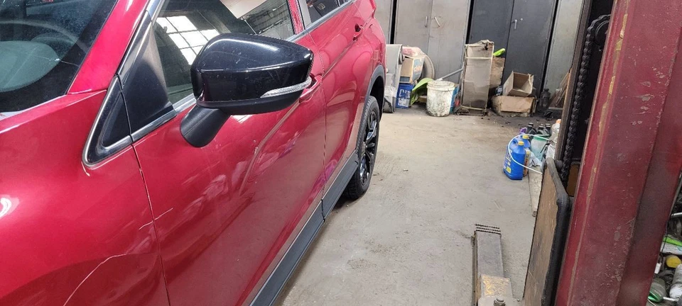 2018 Mitsubishi Eclipse Cross Rear Brakes - Image 3 of 4