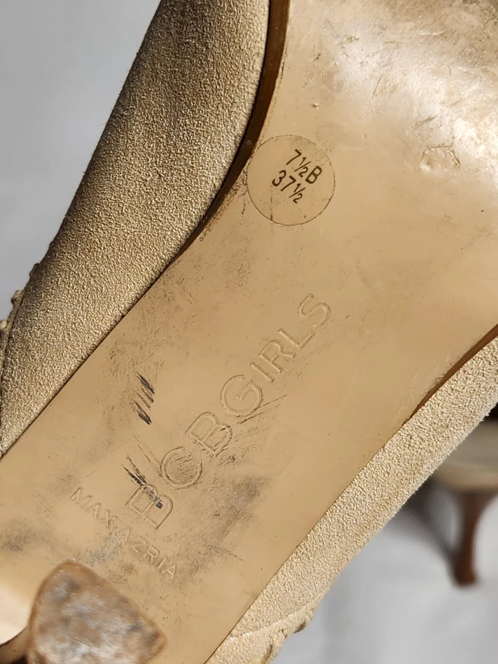 Zapatos de salón de gamuza BCBGirls Max Azria camel. Zapato Talla 7 1/2 (37 1/2) Foto 4 de 4