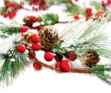 Christmas Garland Winter Red Berries Holiday Decoration Pine Cones, Evergreen 