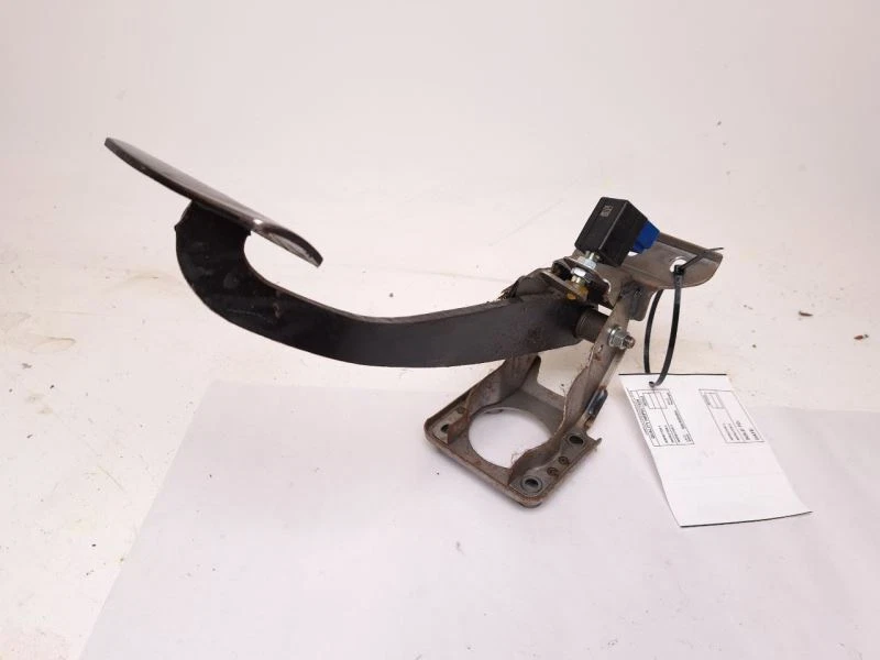 ПЕДАЛЬ ТОРМОЗА ДЛЯ HYUNDAI SANTA FE GLS 2008 - Изображение 3 из 4