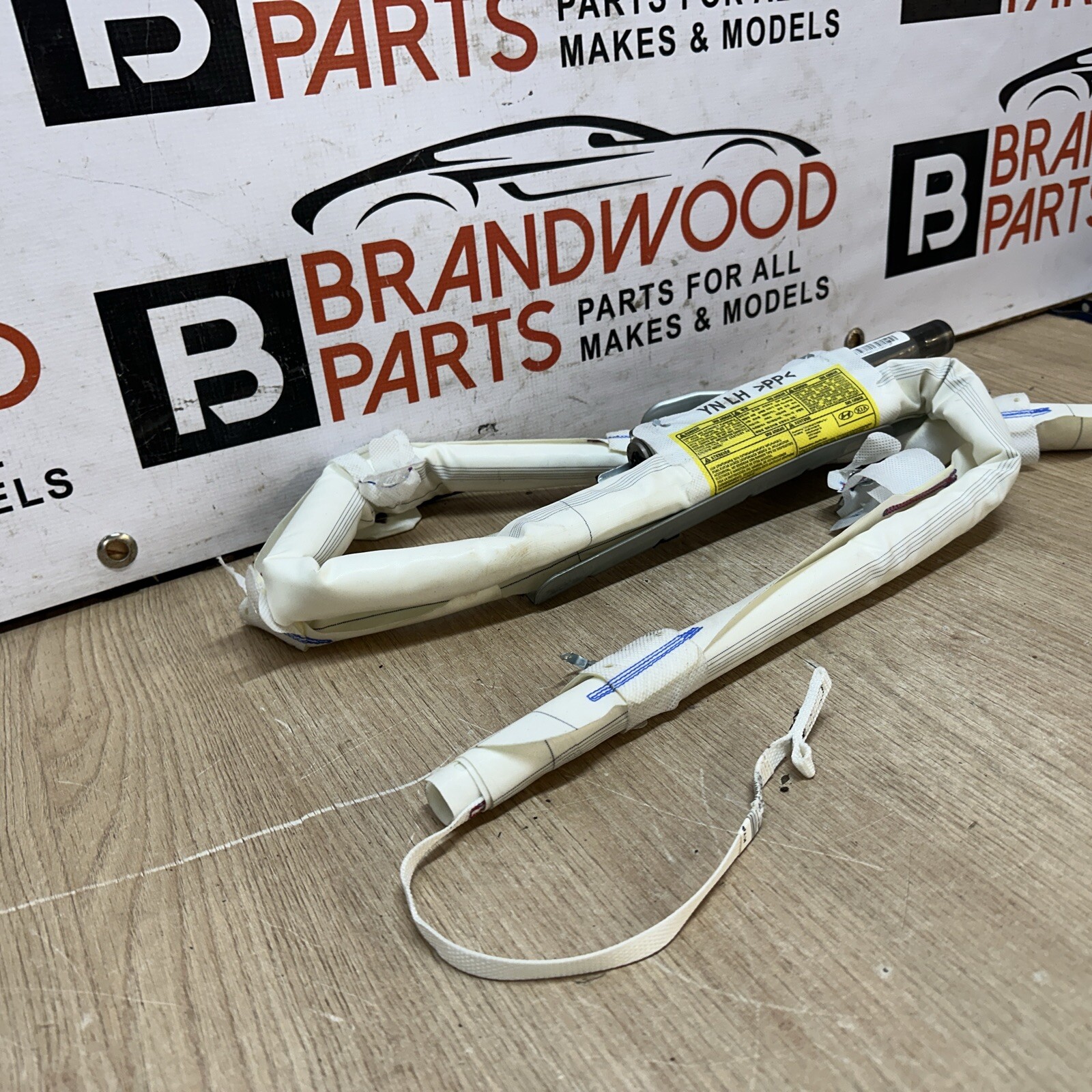 Hyundai ix20 Mk1 10-24 6109215 Passenger Curtain Airbag | eBay