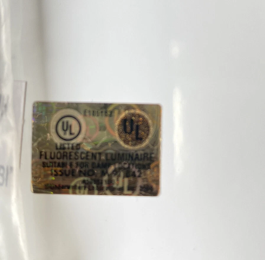 White Metal / Plastic LED Light Bar 13w Bulb Included Indoor Outdoor - Image 4 of 4