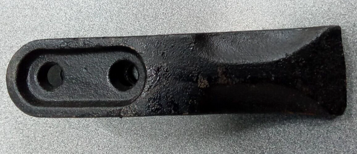 New OEM KIOTI BTB03-00101 Tooth For KB2365 KB2375 KB2376 KB2385