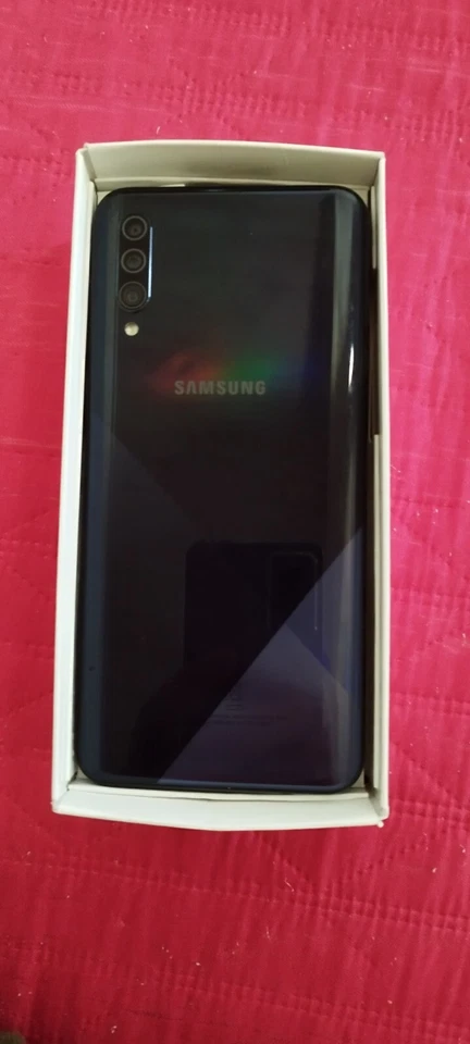 Samsung Galaxy A30s · 64GB, foto 3 di 5