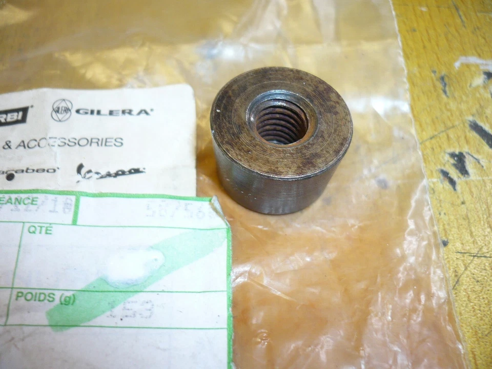 cono atornillado columnas de dirección piaggio gilera stalker zip free 50... - Imagen 3 de 3