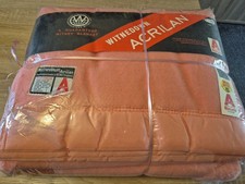 NEW PINK WITNEY ACRILAN BLANKET