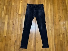 APC BLACK DENIM PETIT NEW STANDARD 30 x 30 READ