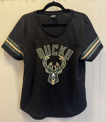 Women s Milwaukee Bucks Jersey Top Size Large Basketball Short Sleeve