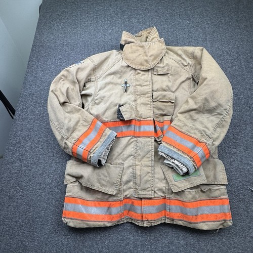 CAIRNS REAXTION JACKET Fire Fighter BUNKER GEAR COAT TURNOUT Gear Sz 44 MFG 2014