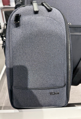 【馬久さま専用】【未使用】TUMI HARRISON ビジネスバッグ グレー TUMI バッグ トゥミ メンズ リュックサック HARRISON ウィリアム