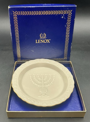Lenox Judaic Collection Sabbath Sweet Dish Plate 7 Branch Menorah Gold Trim