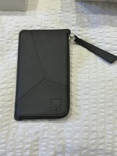 Loewe Puzzle Long Coin Card Holder In Classic Calfskin