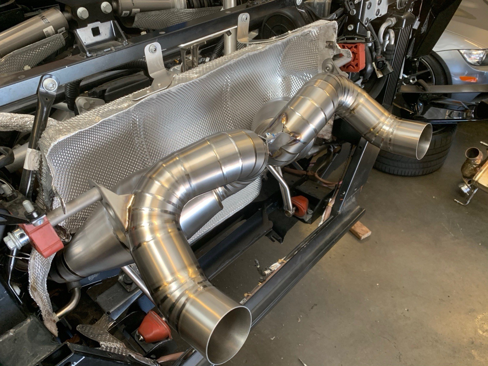 Lamborghini Aventador Balboni SVJ exhaust