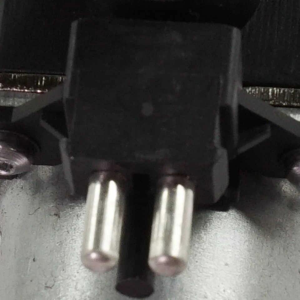 Válvula calefactora para Mercedes-Benz 600SL 1993 | 5 cilindros | 2,7 L | motor diésel Foto 3 de 4