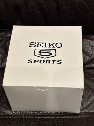 Seiko 5 Sports SBSA223 Automatic Watch New with Tag From Japan - Picture 5 of 9