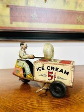 Vintage Walt Reach Toy Courtland Ice Cream Scooter Tin Litho Windup 