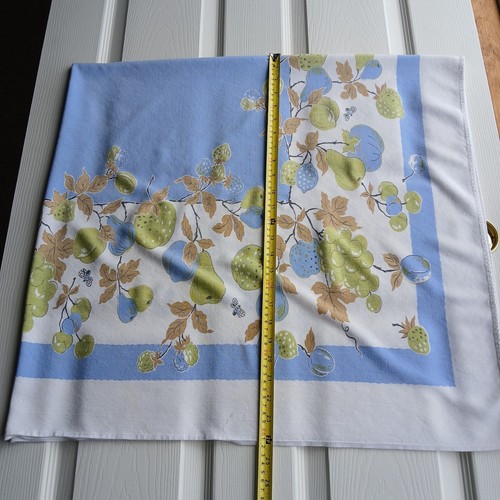 Vintage blue fruits tablecloth 52" x 48" super-soft cotton? mid-century MCM - Bild 13 von 16