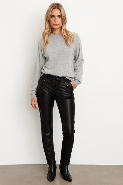 Women Gestuz Trousers Black Leather 38 / M / 46