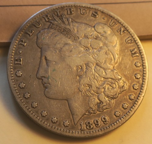 1899 0 and 1921 Morgan Silver Dollars, circulated, good detail, collectible - Picture 3 of 4
