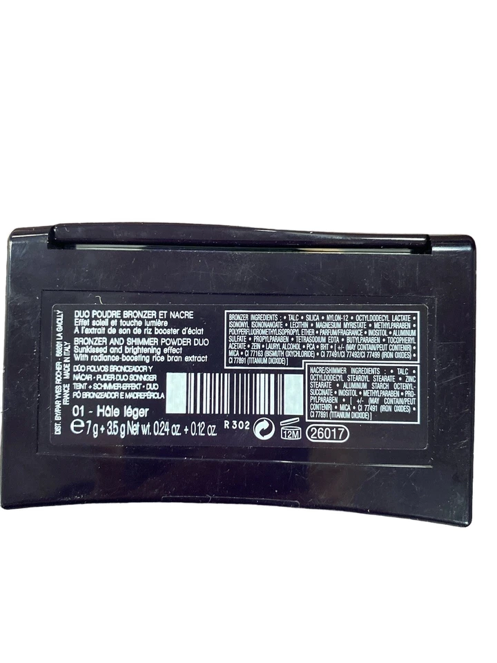 Yves Rocher Duo Bronceador Y Polvo Brillo Efecto Sunkissed y Brillante Foto 2 de 3