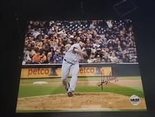JEAN MACHI   SAN FRANCISCO GIANTS   ACTION SIGNED 8x10-MCM