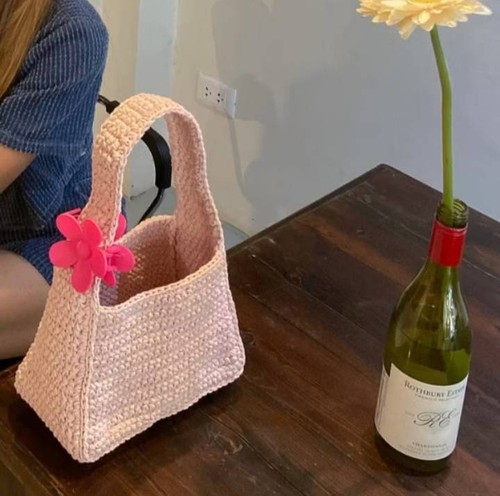 Women small yarn knitted handbag tight knitted shape handmade beach bag cute - Picture 16 of 16