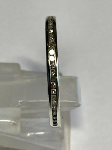 Wunderschöner Bandring 9 Karat Weißgold DIAMANT ETERNITY 0,10 Karat - Bild 3 von 6